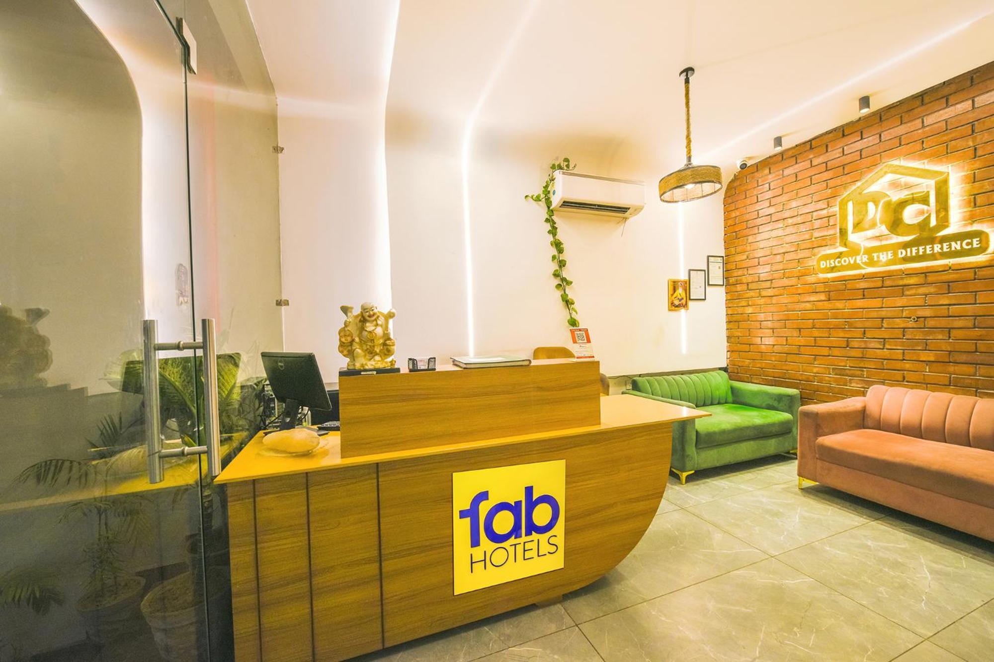 Fabhotel Dc Premium Zirakpur Экстерьер фото